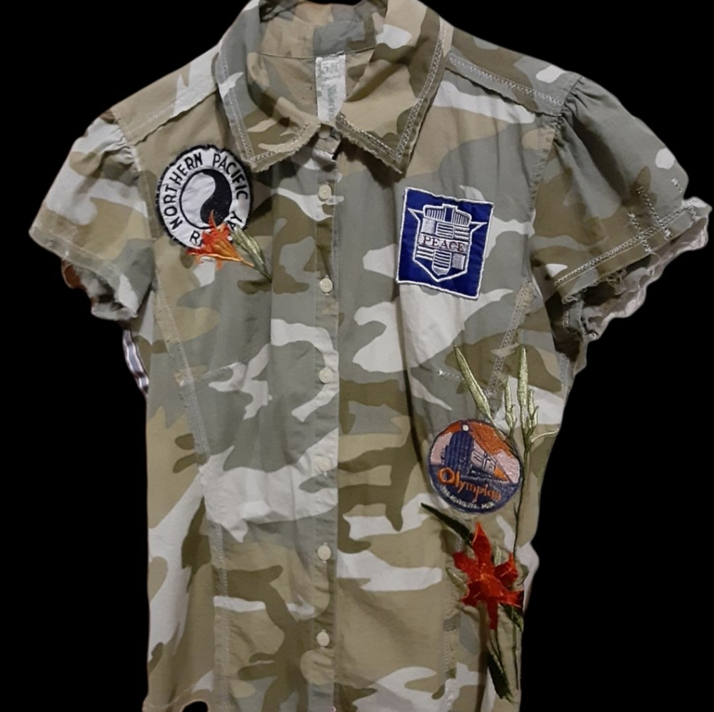 3J Workshop Johnny Was Camo Patched Button Up